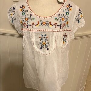 NWT Bila Embroidered Peasant Blouse White Boho/Mexican Folk Art Top /1X